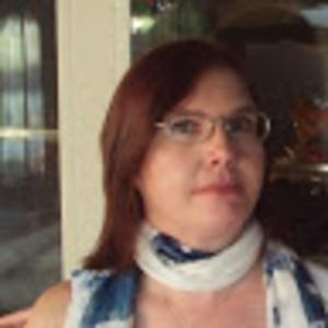 Meet your Posher, Carolyn